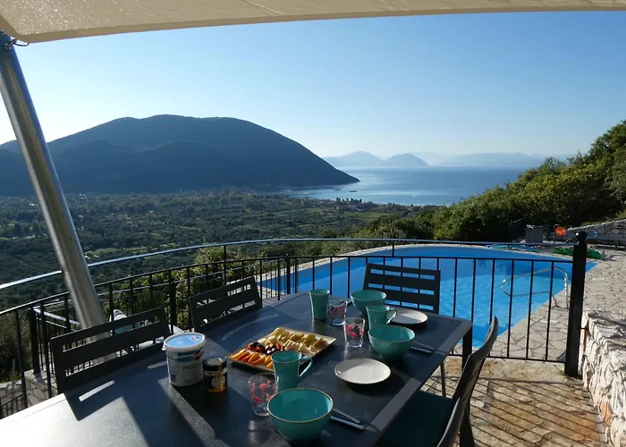 Petros, Vassiliki, Lefkada - 3 Bedrooms, Pool, Stunning Views فيلة Pondi