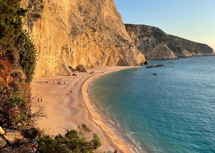 Petros, Vassiliki, Lefkada - 3 Bedrooms, Pool, Stunning Views فيلة Pondi