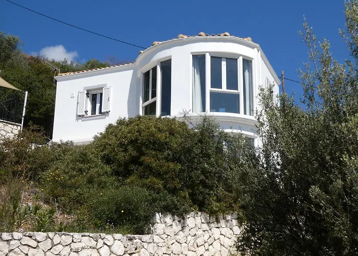 فيلة Petros, Vassiliki, Lefkada - 3 Bedrooms, Pool, Stunning Views *
