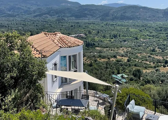 Petros, Vassiliki, Lefkada - 3 Bedrooms, Pool, Stunning Views فيلة *