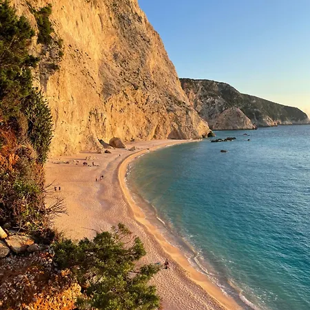 Petros, Vassiliki, Lefkada - 3 Bedrooms, Pool, Stunning Views וילה Pondi