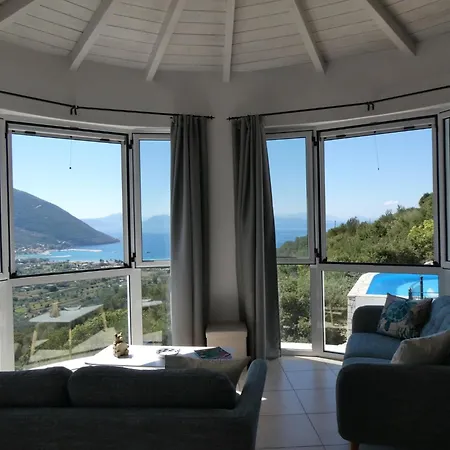 Petros, Vassiliki, Lefkada - 3 Bedrooms, Pool, Stunning Views וילה *